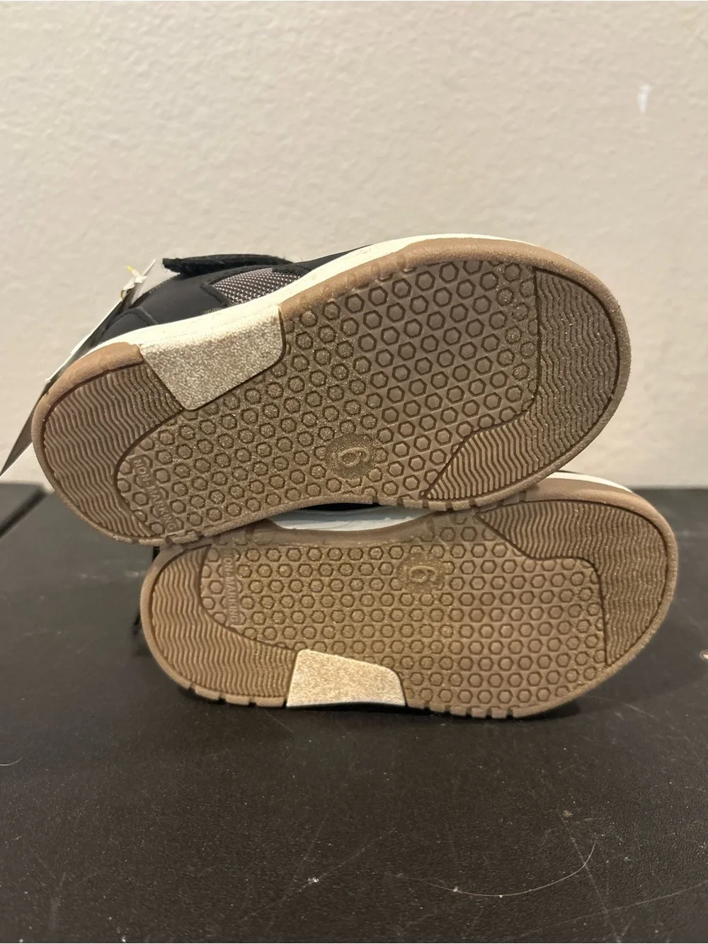 NEW Toddler Shay Sneaker Boots - Cat & Jack Size 6
